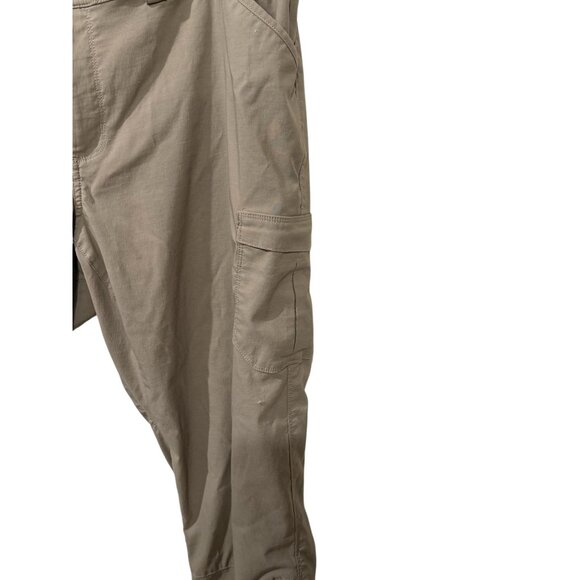 Duluth Trading Womens Cargo Pants 20W x 31 Relaxed Fit Nylon/Spandex Beige Durab - Picture 3 of 6